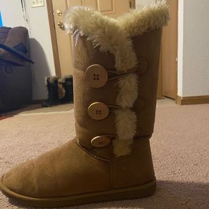 Adorable Tan Winter Boots